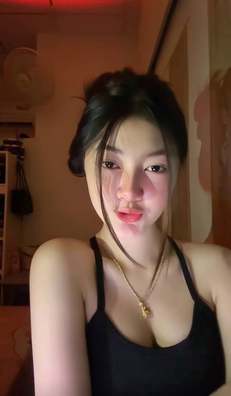 20 Indonesia Video Viral on Social Wadah in 2025 bök3p Abg Gak Takut Ketahuan Aksi Nekat di Teras Garasi