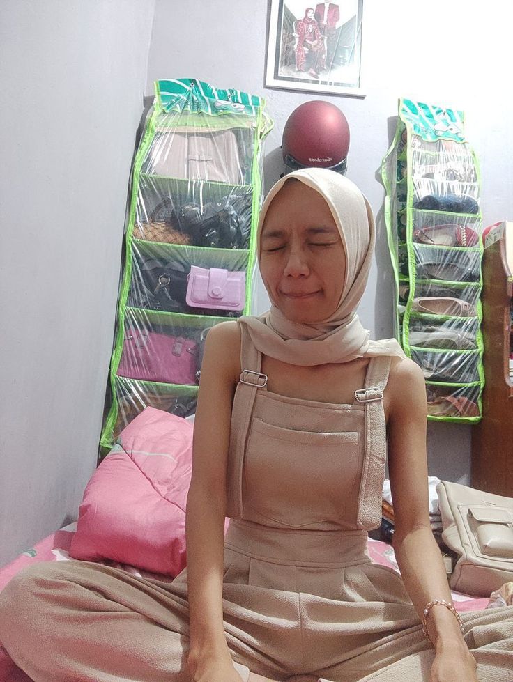 Viral Indo Jilbab pamer belahan live Open Bo Bocil Smp Remaja Hijab Sudah Lihai Bermain 2