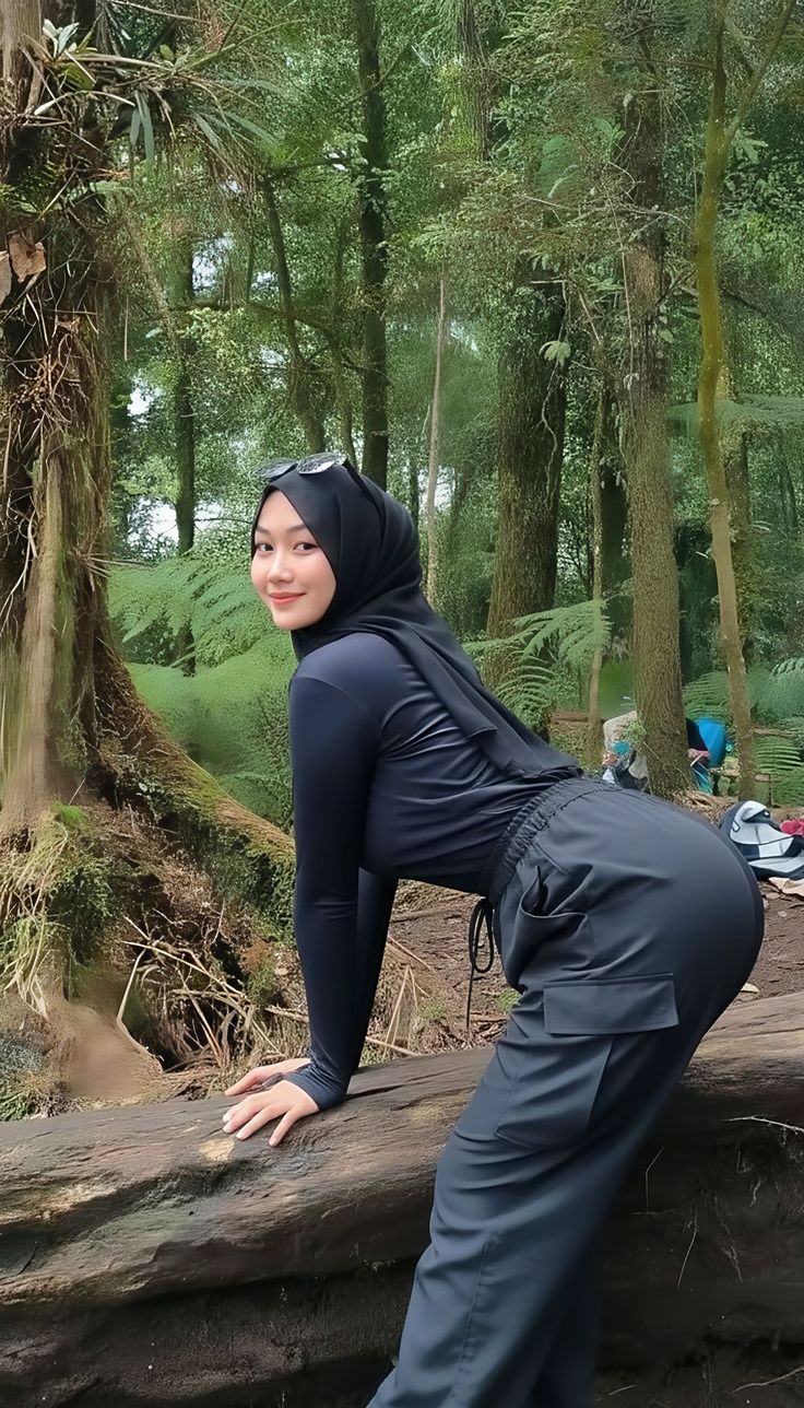 Indonesia Viral CEWEK JILBAB HITAM VIRAL DI TIKTOK Wiwik Karena Kalah Tebakan of All Time Trending Global Official New
